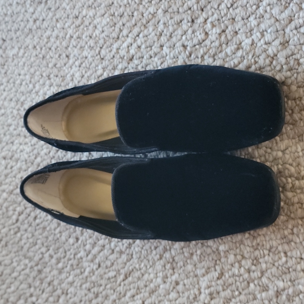 Women suede shoes